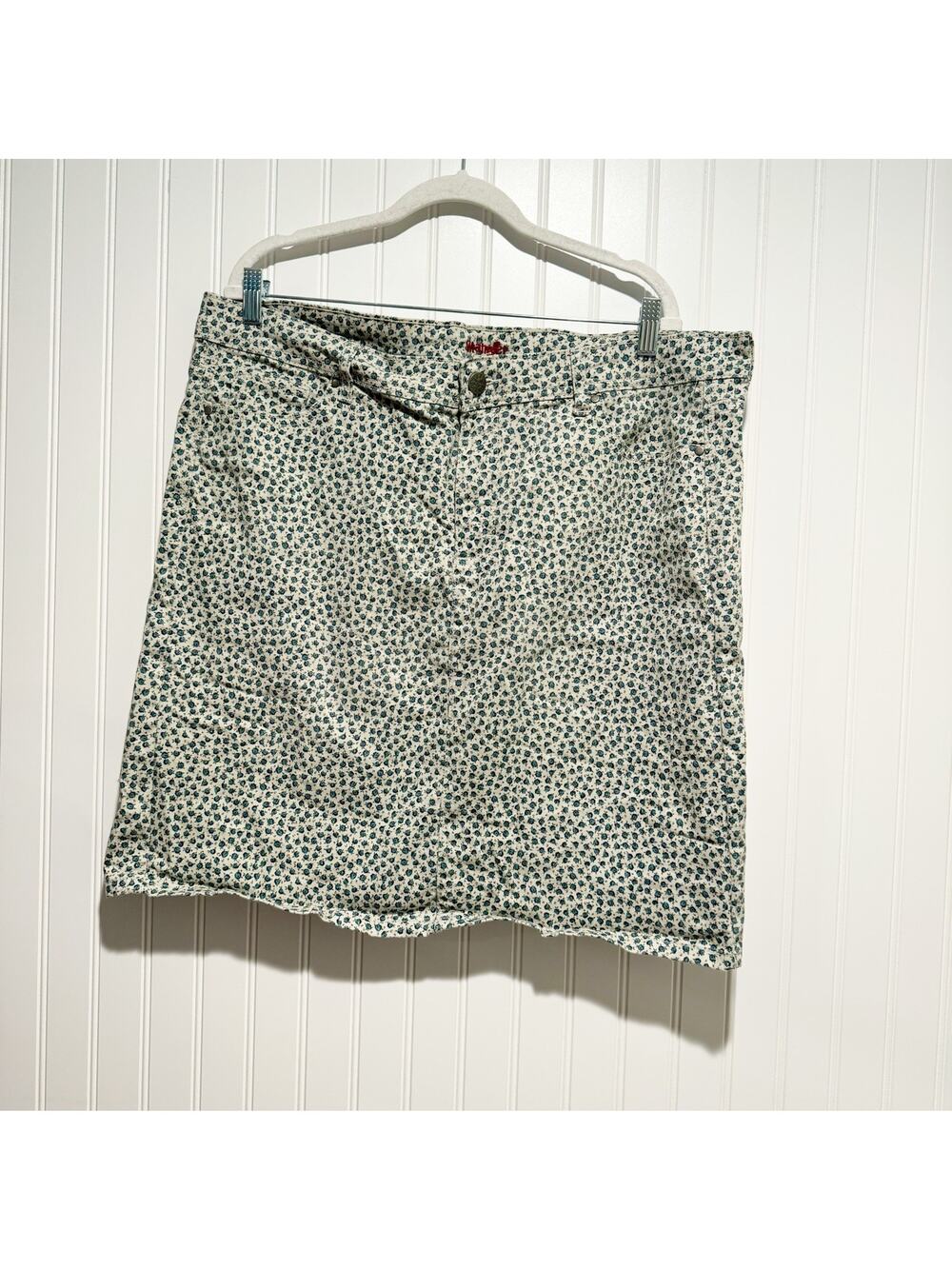 Wrangler Ditsy Floral Denim Pencil Skirt Plus Size 18